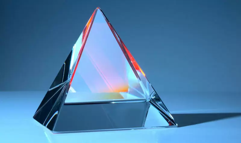 광학 분야에서의 CaF2 소재의 응용